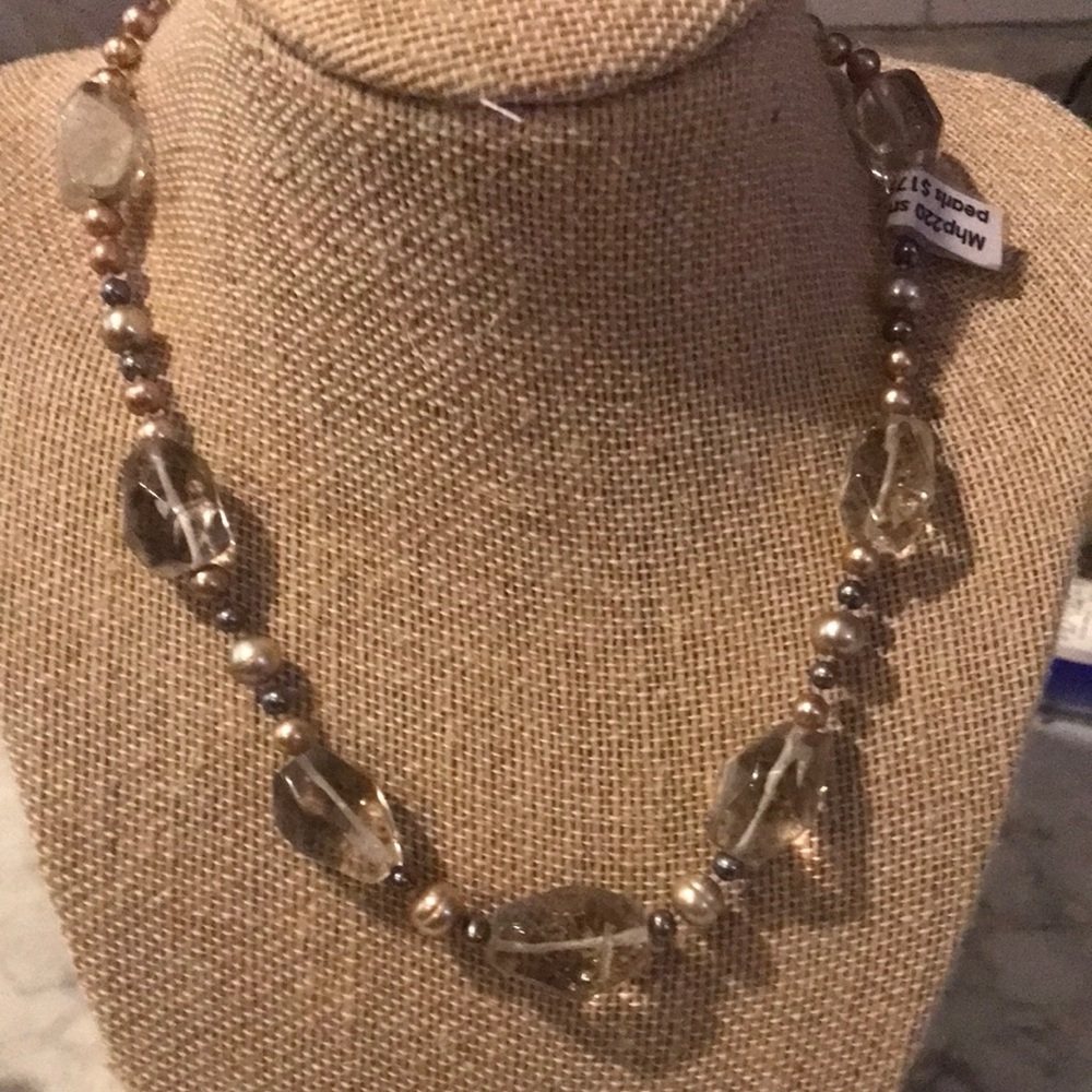 Smoky quartz with champagne tone Pearls